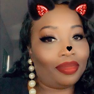 Meet your Posher, Keisha